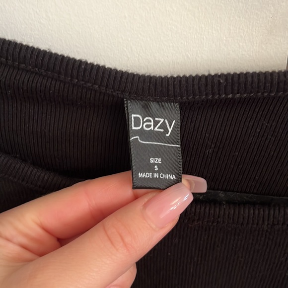 Dazy Basic Black Side Slit Long Sleeve Crop Top - Size Small - Picture 3 of 4